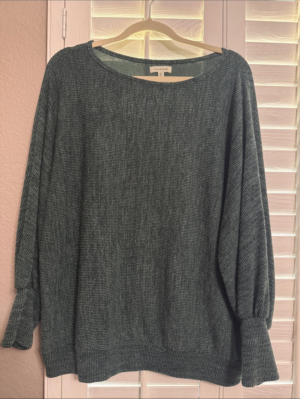 Max Studio Green Top